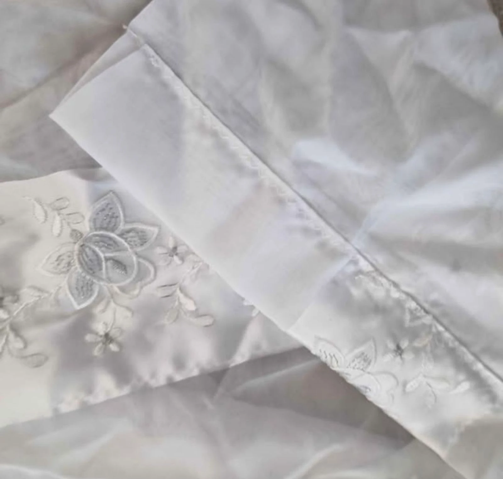 White Vitrage Curtains with Lace / Embroidery – 320 x 225 cm – photo 9
